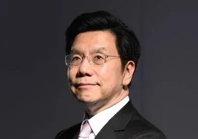 Kai-Fu Lee