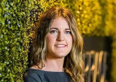 Nikki Greenberg official speaker profile picture