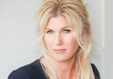 Marga Hoek