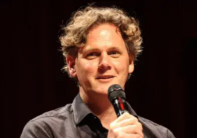 Caspar Craven official speaker profile picture