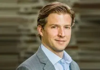 Alec Ross official speaker profile picture