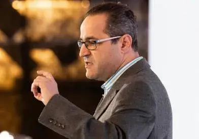 Hagai Segal official speaker profile picture