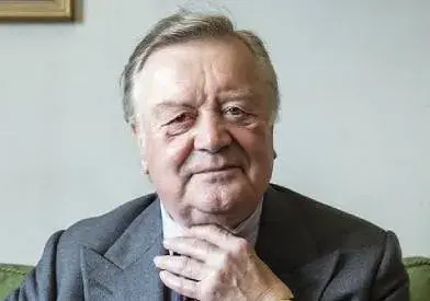 Kenneth Clarke official speaker profile picture