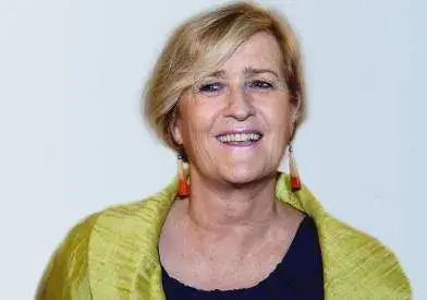 Lesley Batchelor official speaker profile picture