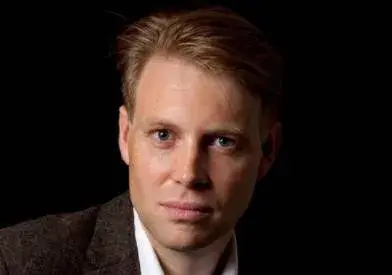 Rory Cormac official speaker profile picture