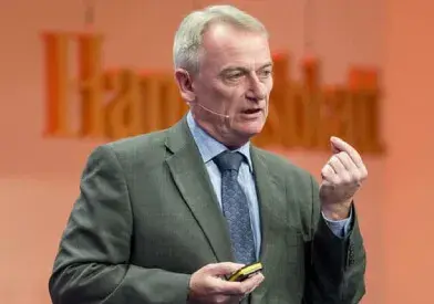 Chris Skinner Official Speaker Profile Picture
