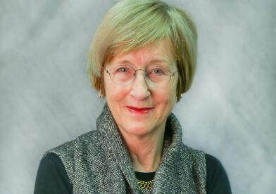 Frances Cairncross Official Speaker Profile Picture