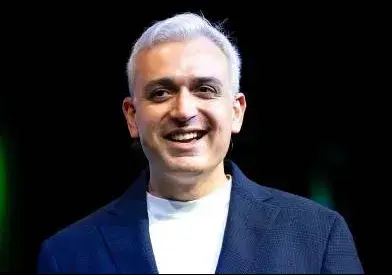 Pav Gill official speaker profile picture