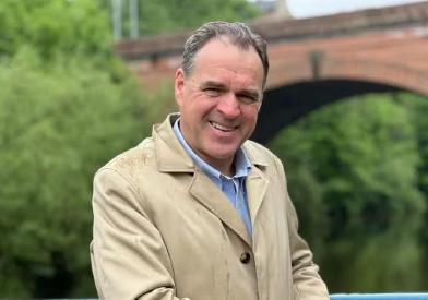 Niall Ferguson Official Speaker Profile Picture