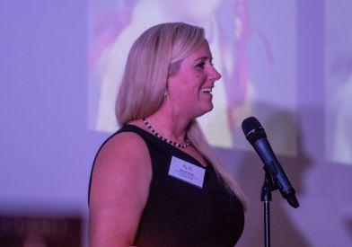 Naomi Riches Official Speaker Profile Picture