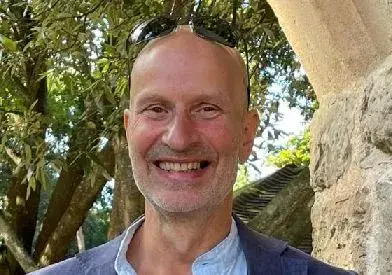 Benjamin Mee Official Speaker Profile Picture