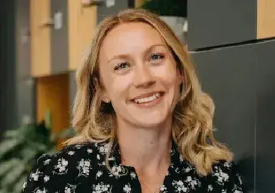Jade Garratt official speaker profile image