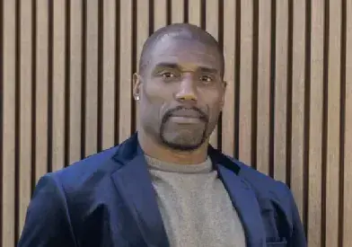 Stephen Hutchinson Official Speaker Profile Image