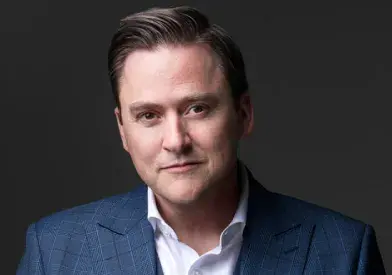 Greg McKeown official speaker profile picture