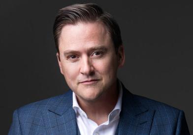 Greg McKeown official speaker profile picture