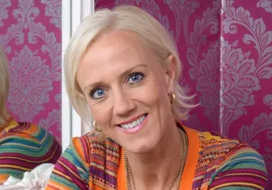 Laura Tenison Official Speaker Profile Picture